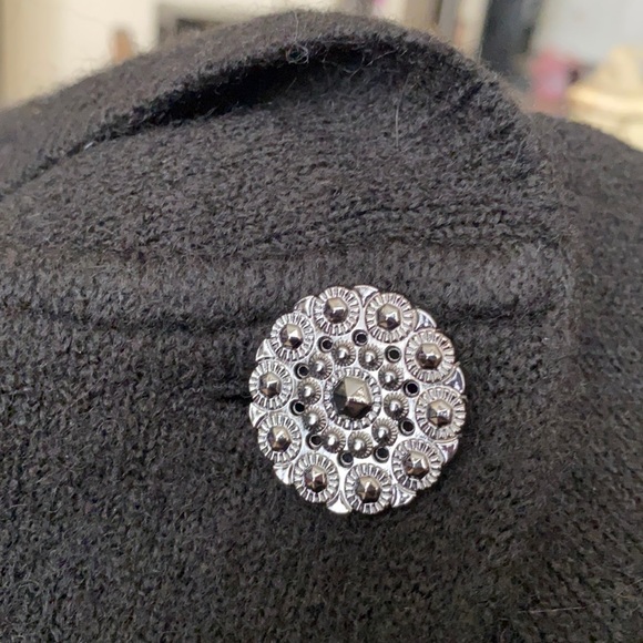 EUC wool cardigan- draped front and collar-1 button closure- Adrienne Vittadini - Picture 12 of 12